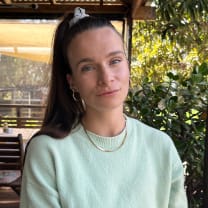 Thumbnail of Hayley R.