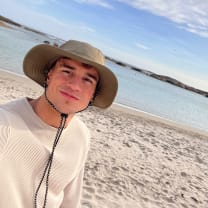 Thumbnail of Facundo B.