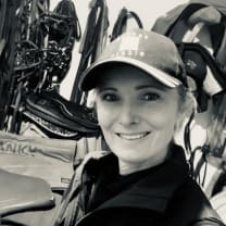 Thumbnail of Simone F.