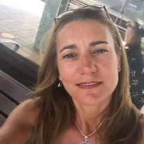 Thumbnail of Julieta H.