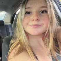 Thumbnail of Rayna W.