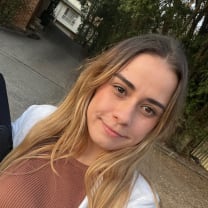 Thumbnail of Jasmine H.