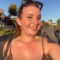 Thumbnail of Courtney L.