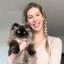 Thumbnail of Shelley H.