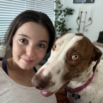 Thumbnail of Isabelle S.