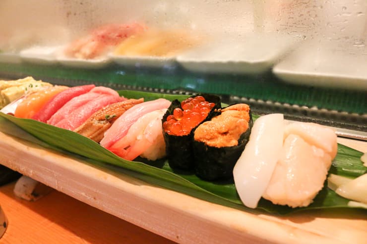 Delicious medium fatty tuna! “Iso zushi” for tuna sushi