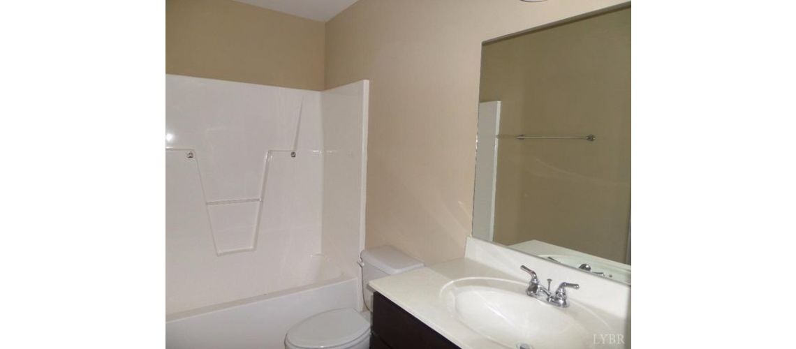 180 Rowse Drive, Lynchburg, VA