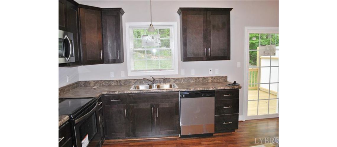 2009 Lakeside Drive
Unit 312, Lynchburg, VA
