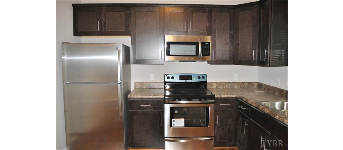 2009 Lakeside Drive
Unit 312, Lynchburg, VA