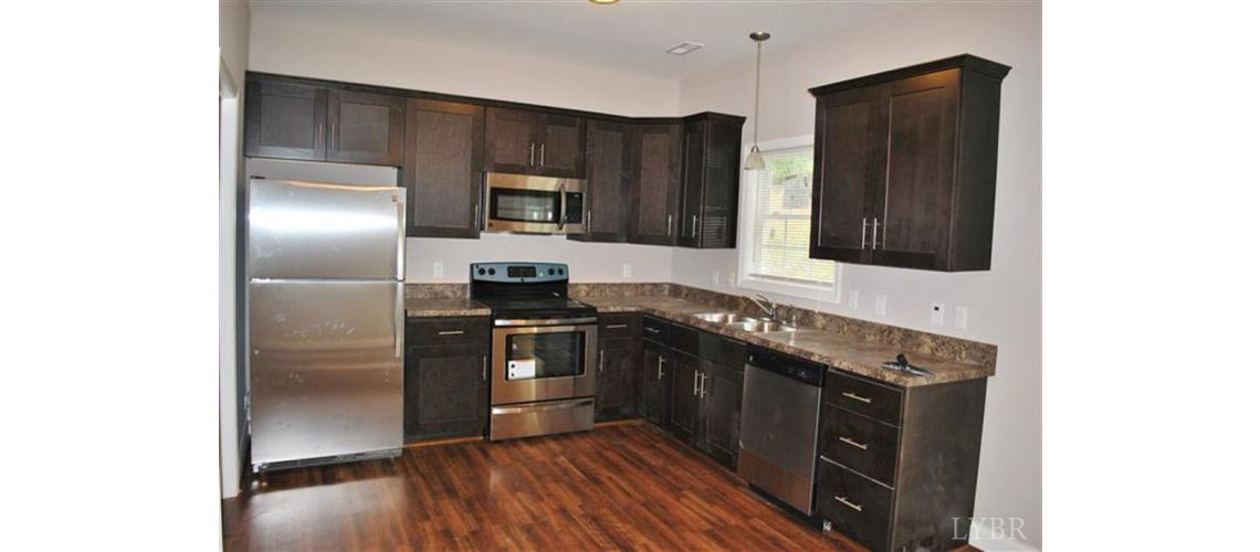2009 Lakeside Drive
Unit 312, Lynchburg, VA