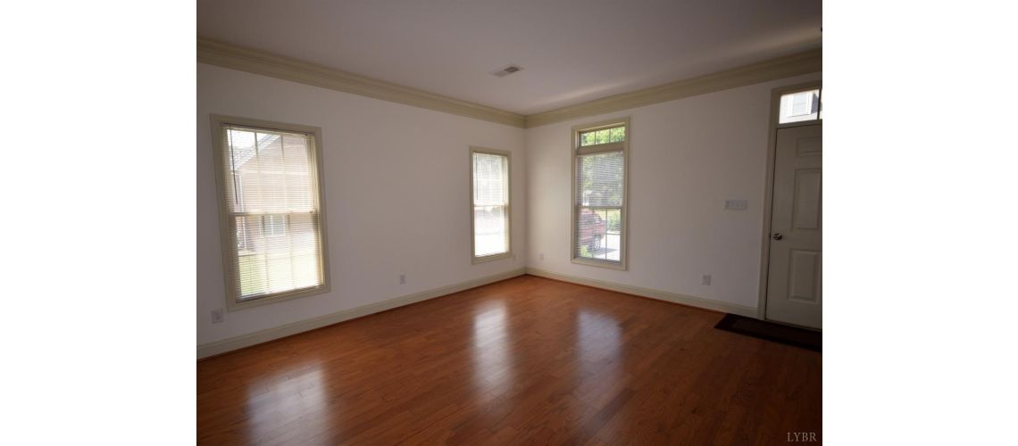 824 Wiggington Road
Unit 200, Lynchburg, VA