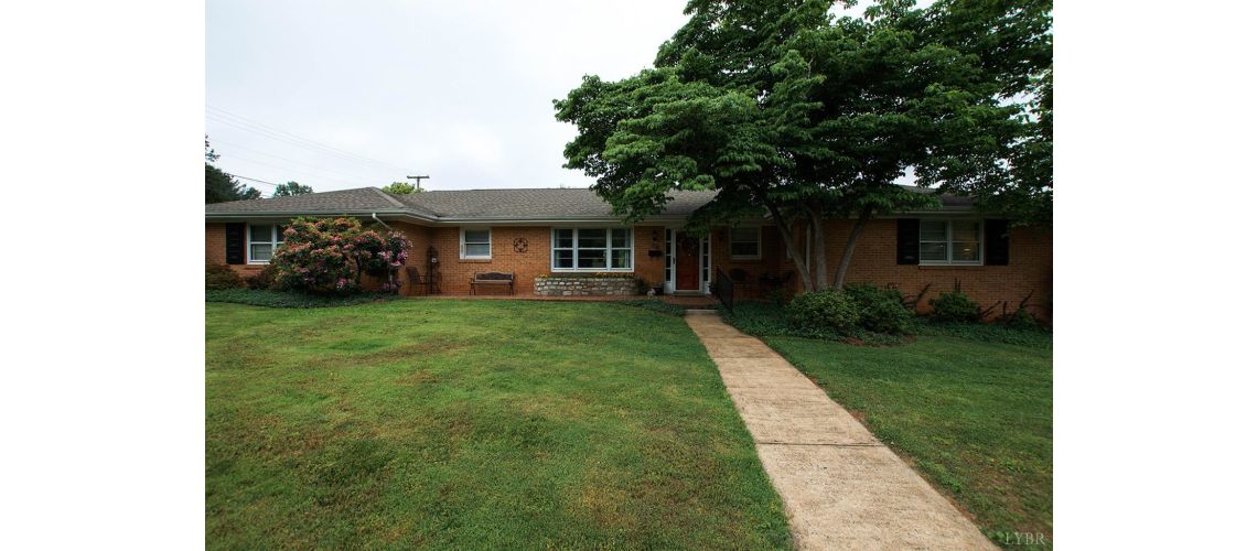 735 Sandhill Drive, Lynchburg, VA