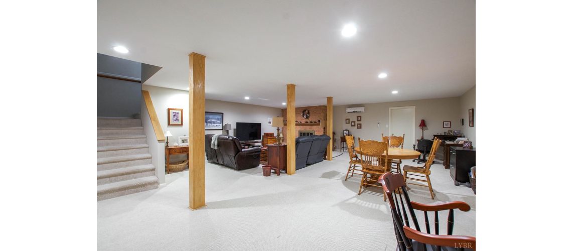 735 Sandhill Drive, Lynchburg, VA