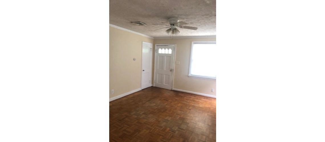2109 MacLeod
, Lynchburg, VA