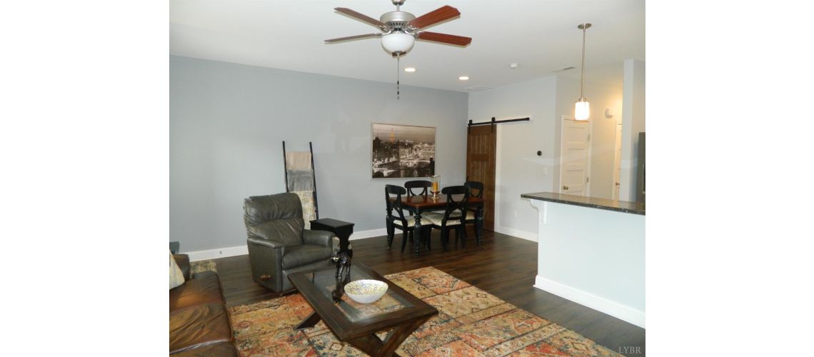 1201 Commonwealth Cir, Forest, VA