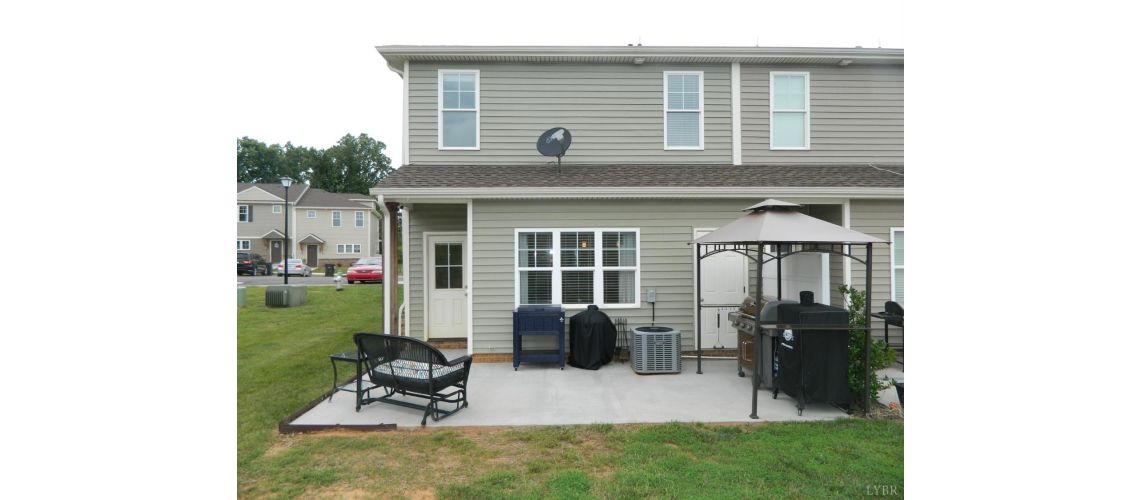 1201 Commonwealth Cir, Forest, VA