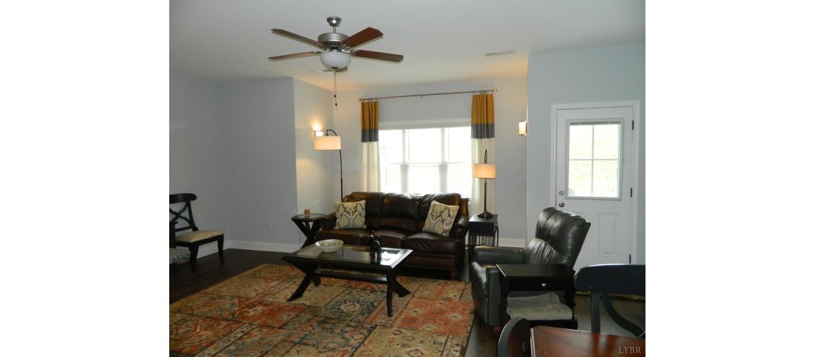 1201 Commonwealth Cir, Forest, VA