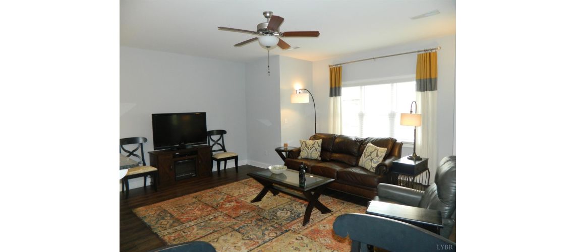 1201 Commonwealth Cir, Forest, VA