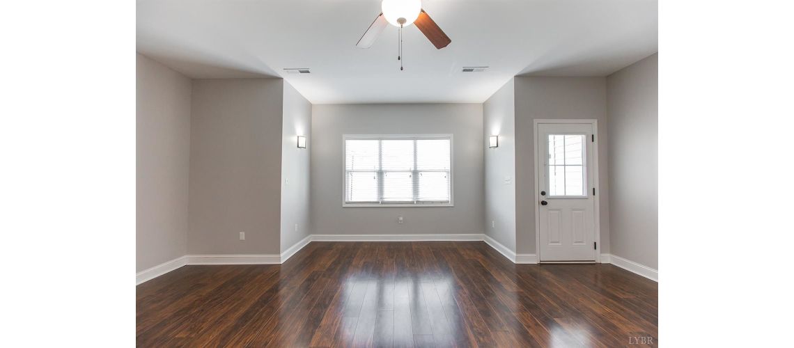 1205 Commonwealth Cir, Forest, VA