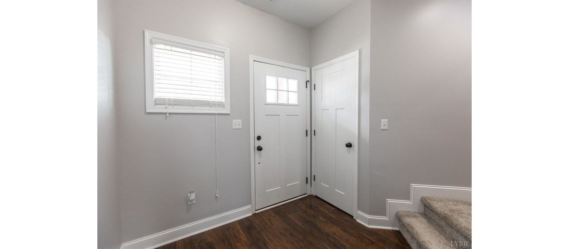 1205 Commonwealth Cir, Forest, VA