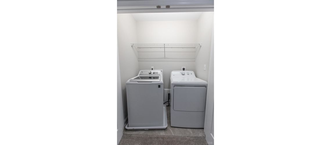 1205 Commonwealth Cir, Forest, VA