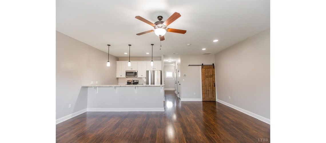 1205 Commonwealth Cir, Forest, VA