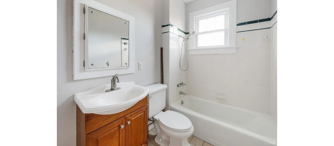 17 W. Princeton Circle, Lynchburg, VA