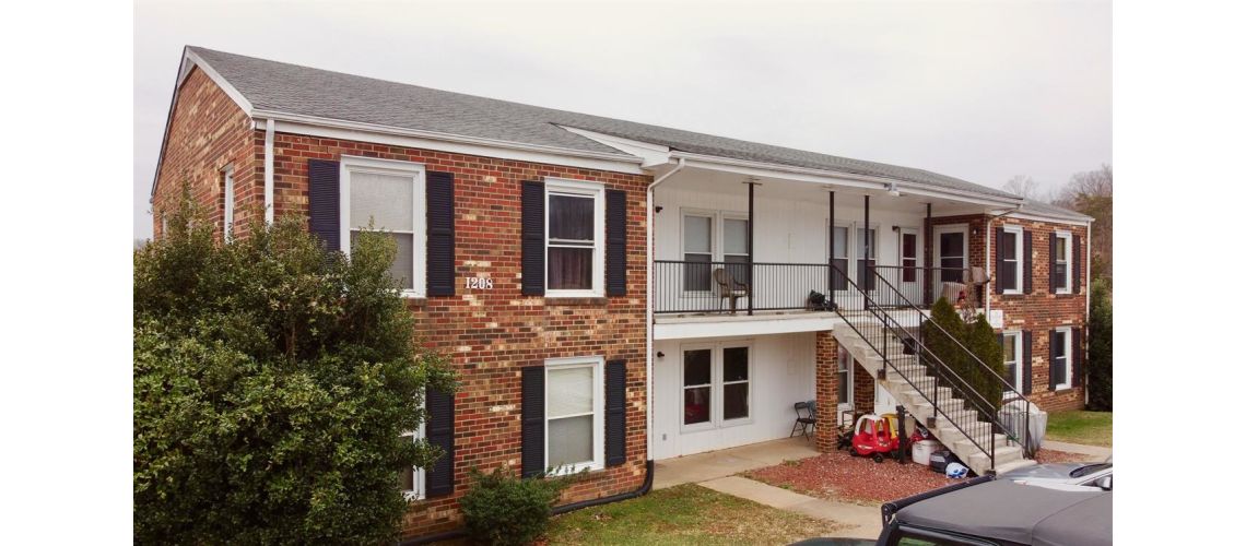 1208 Avondale Drive
Unit 40, Altavista, VA