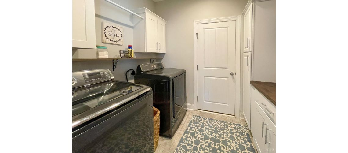 1011 Graystone Lane, Forest, VA