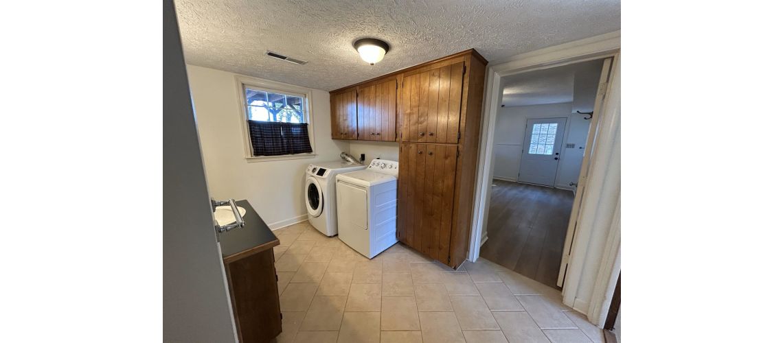 1085 Ivy Woods Drive, Forest, VA