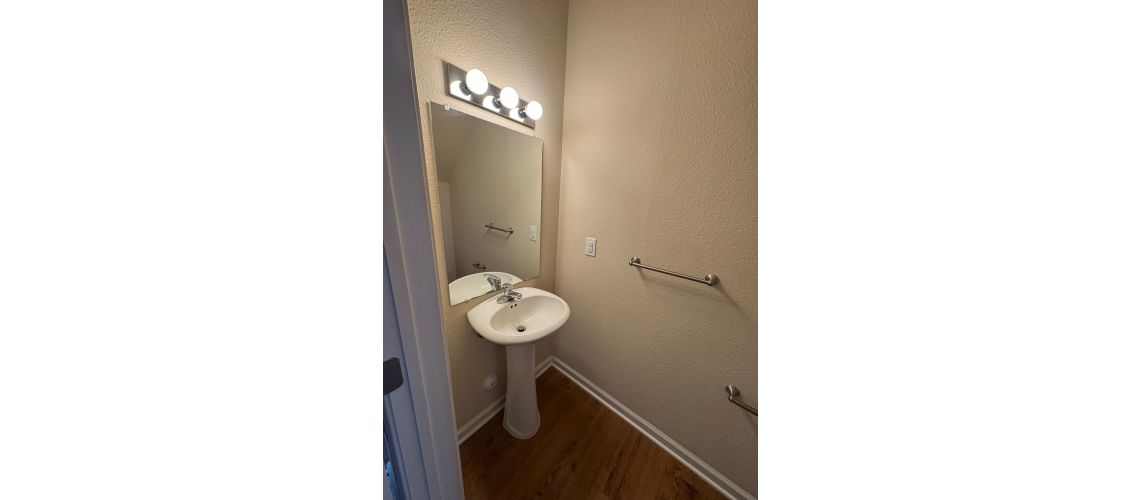 1600 Wards Ferry Road
Unit 806, Lynchburg, VA