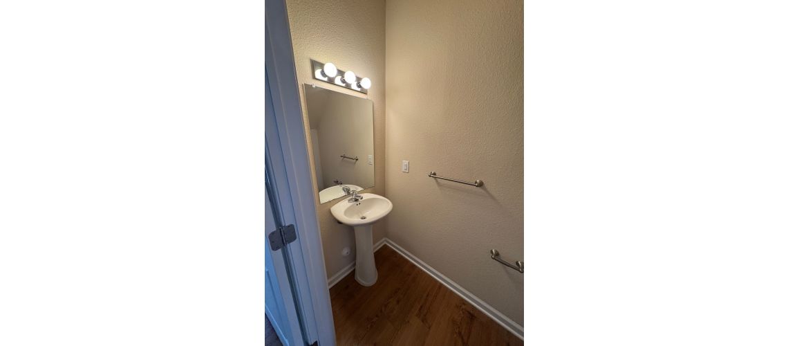 1600 Wards Ferry Road
Unit 806, Lynchburg, VA