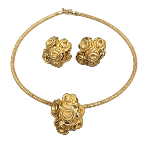 18K Floral Half Set