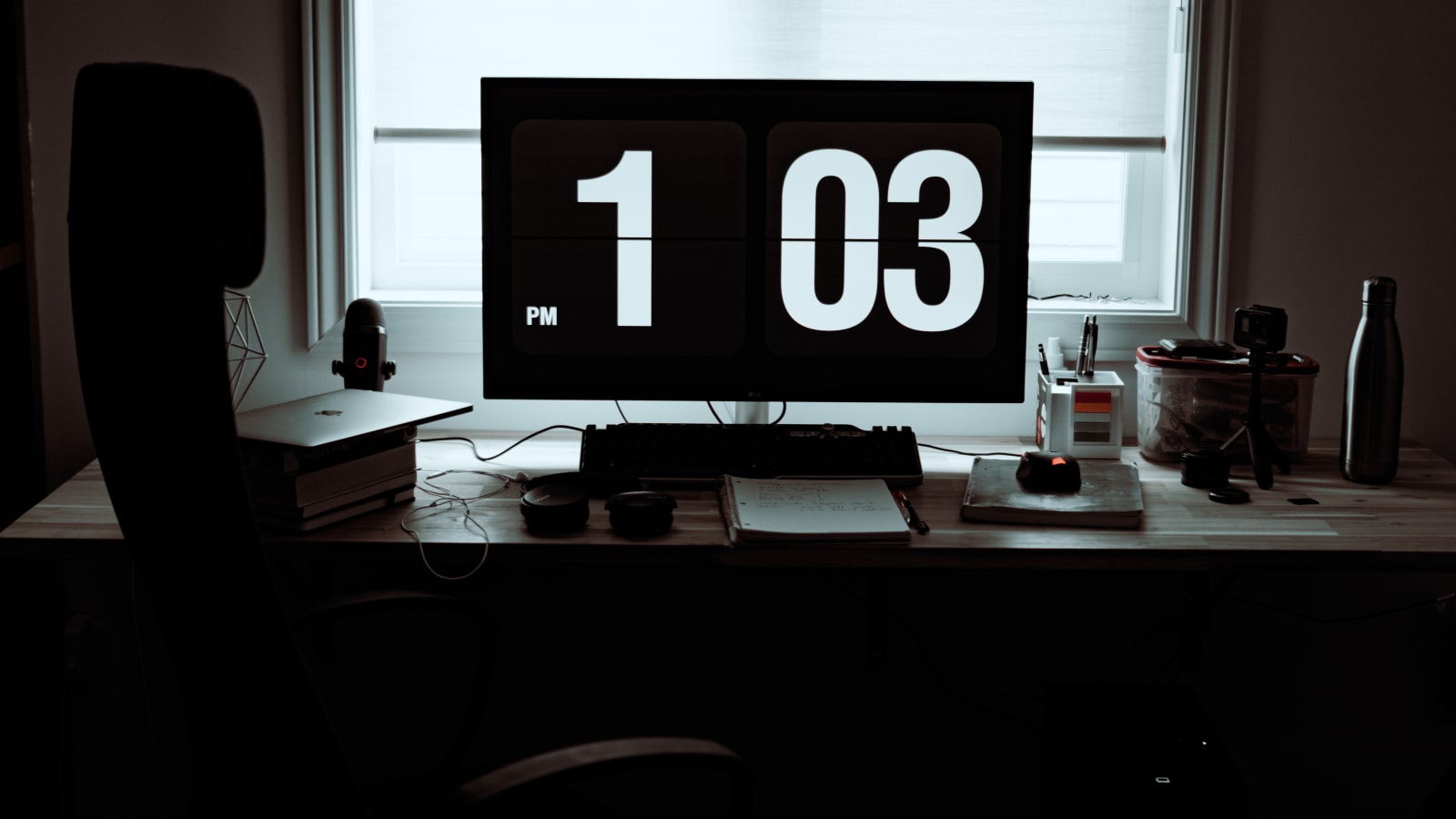 working desk
