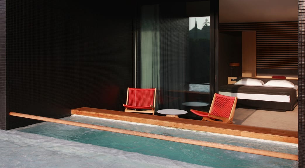 Zimmer Deluxe Plunge Pool