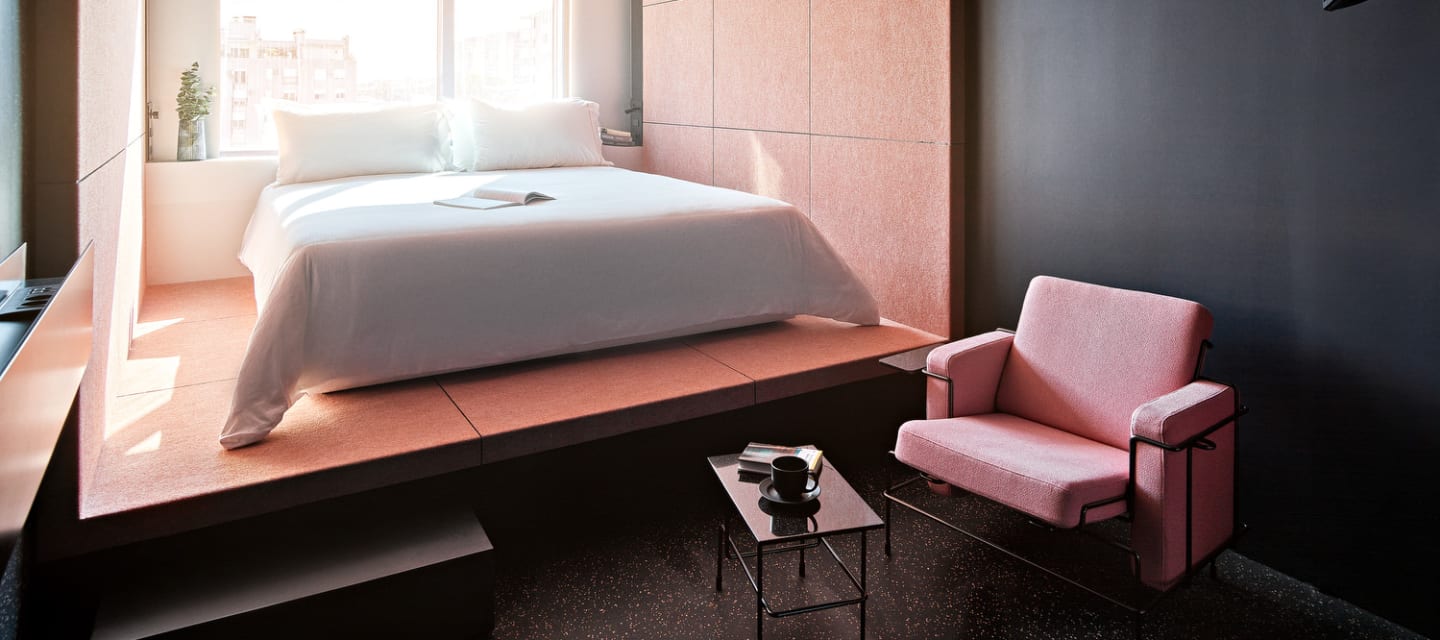 Rooms & Suites