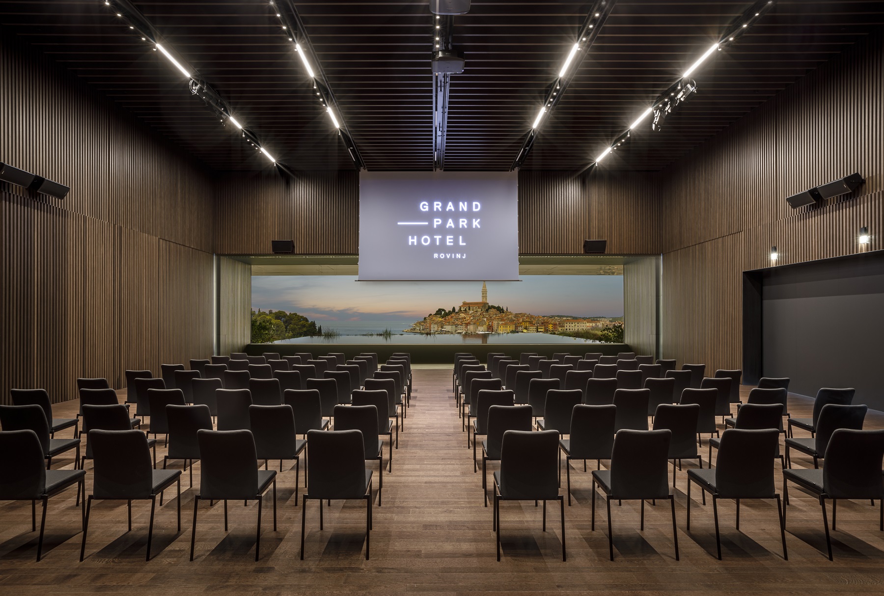 Grand Park Ballroom