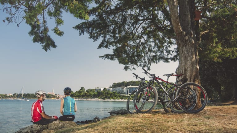 Daghuur van fietsen voor gasten van hotel Lone en hotel Eden