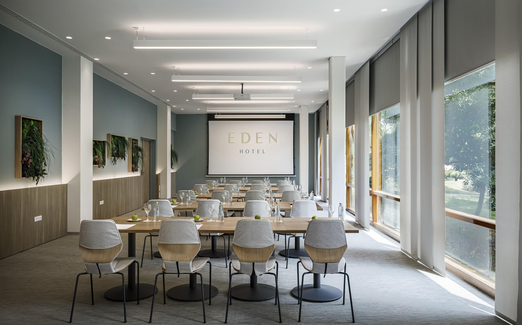 Pinija Meeting Room