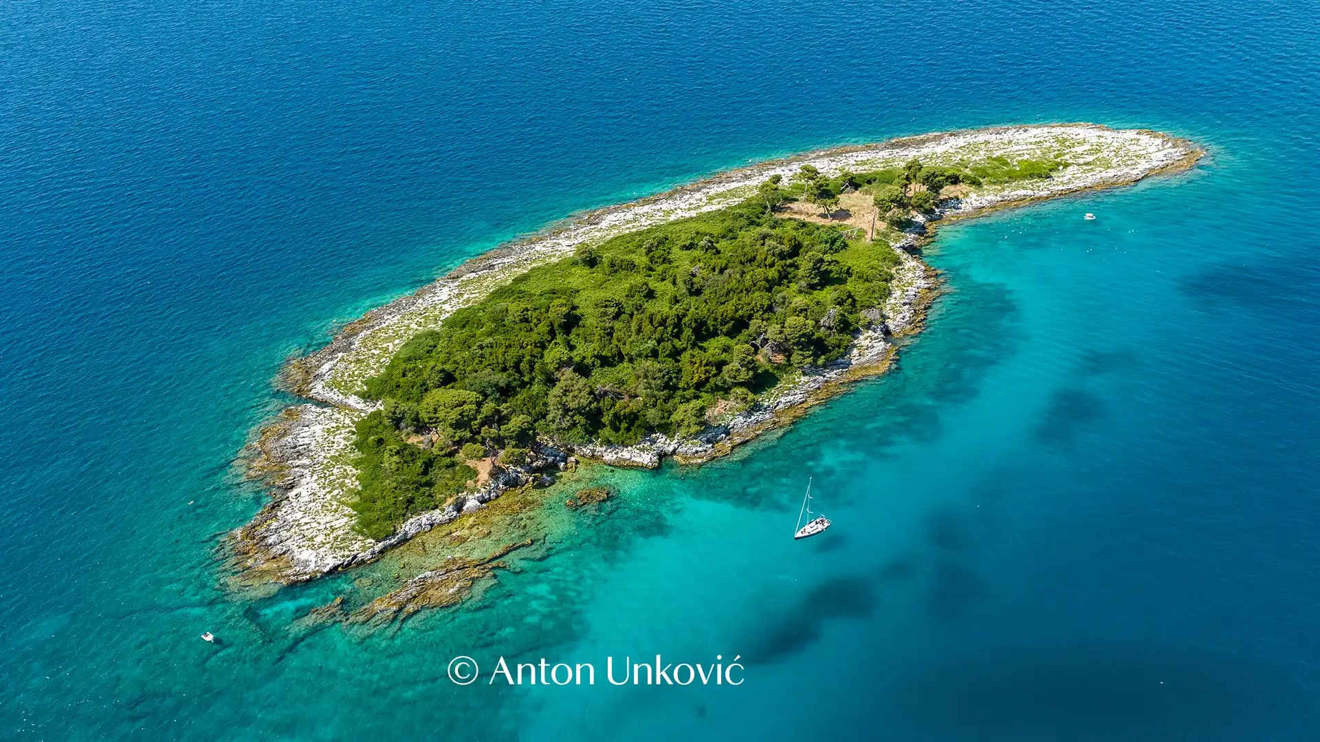 Private Schnorchel-Tour auf einer Luxusyacht an der Westküste Istriens