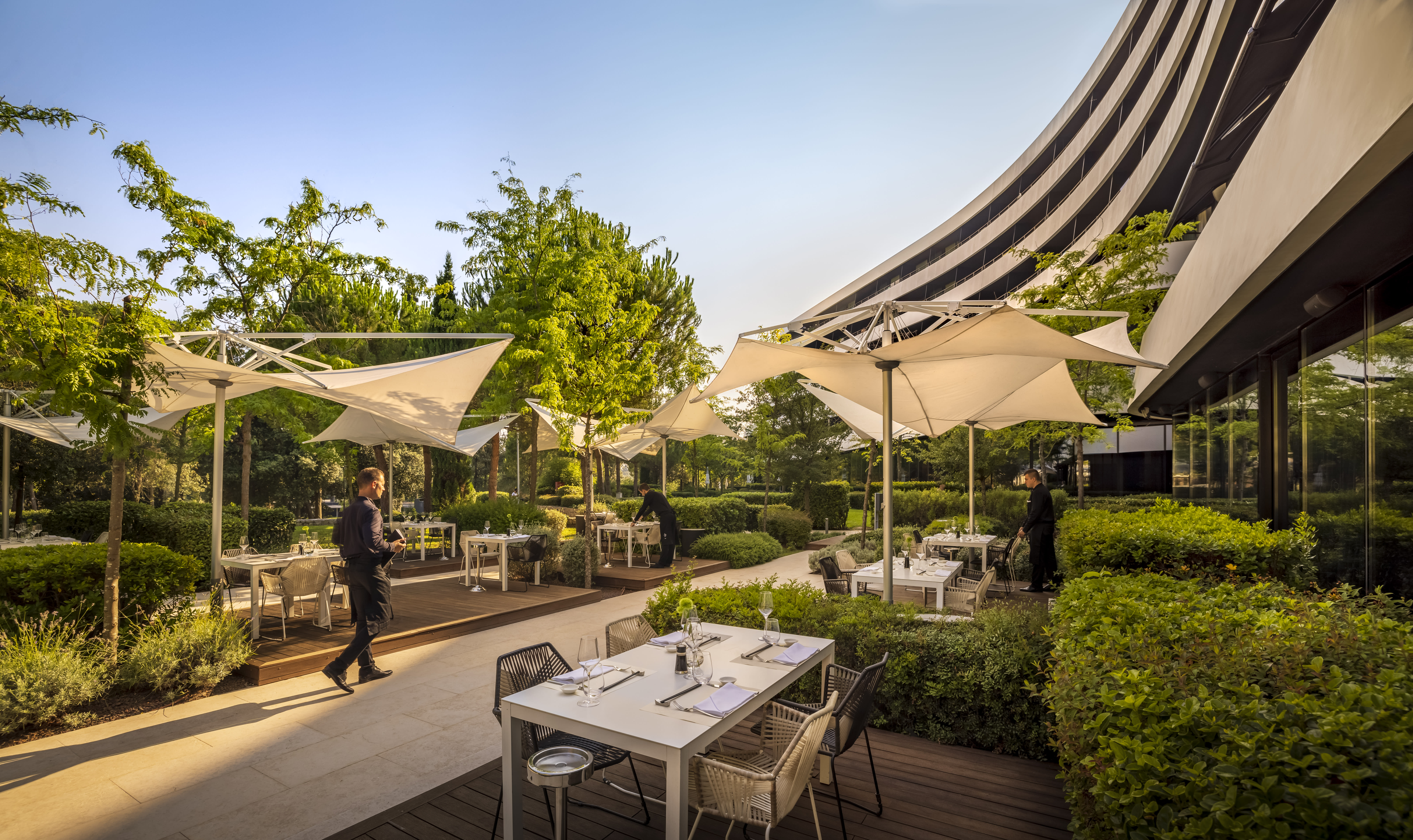 Three-course dinner at Lone hotel’s Tekka restaurant