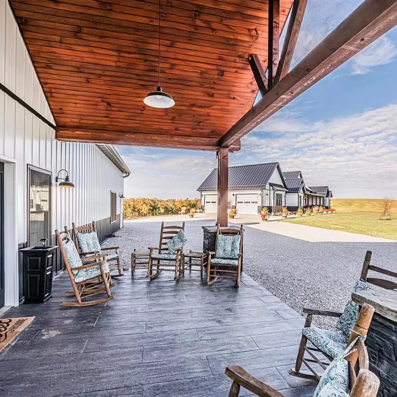 Luxury facility with peaceful environment