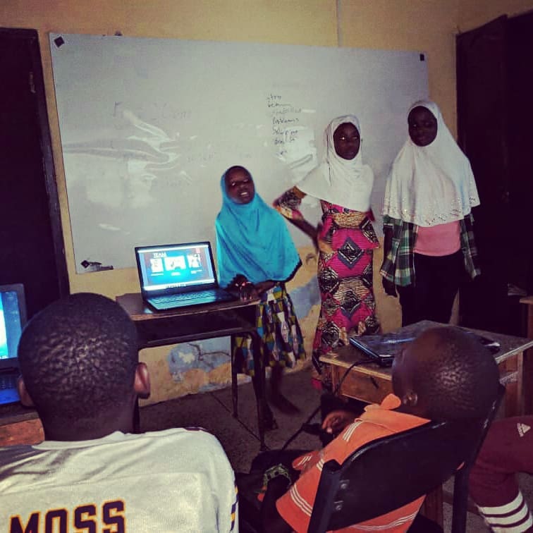 Young-ghanaian-kids-learning-computer-coding-ict