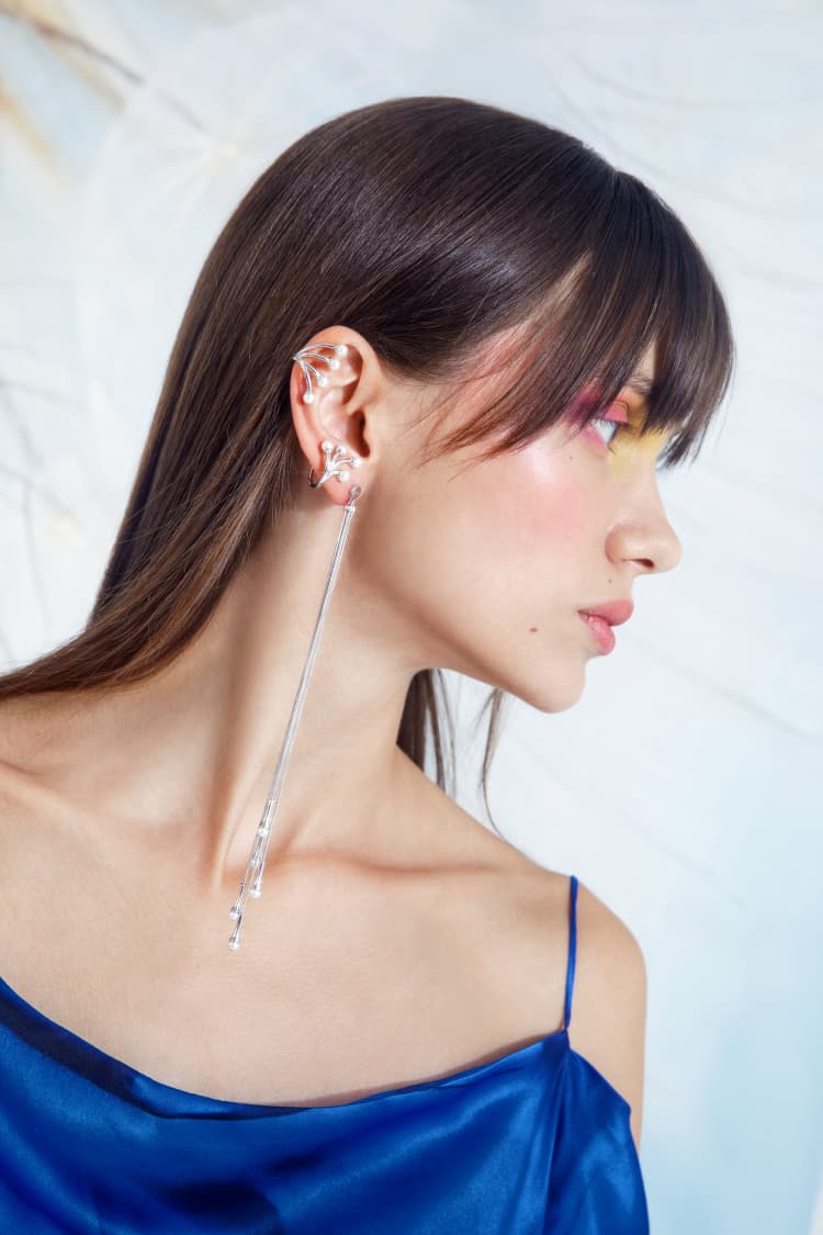 Beautifull Ear Cuff Earrings With Chain - Latest Earcuffs Designs