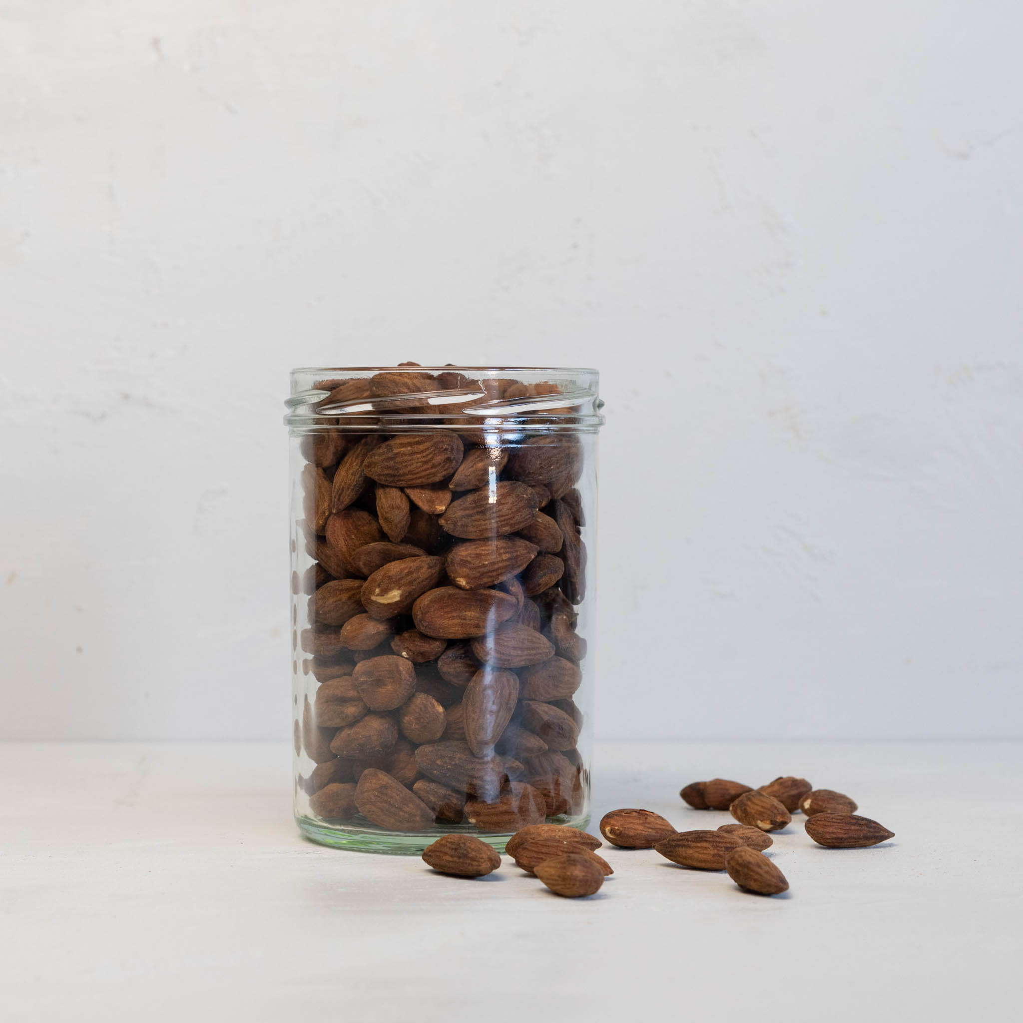 Tamari Mandeln im Glas