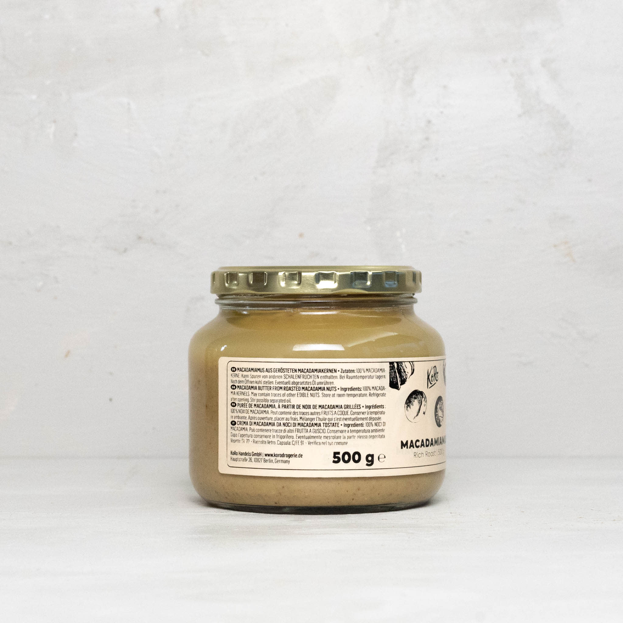 Macadamiamus im Glas