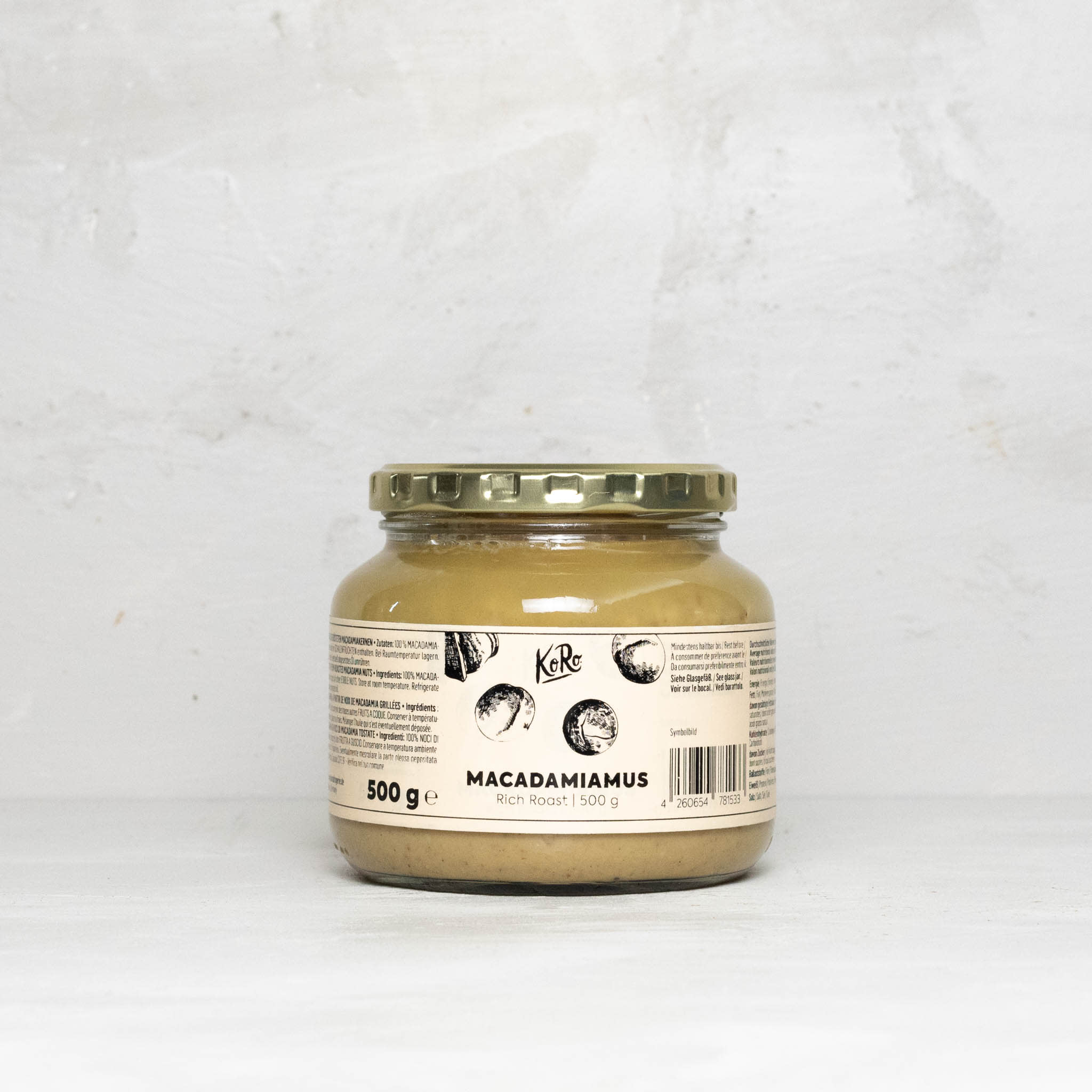 Macadamiamus im Glas