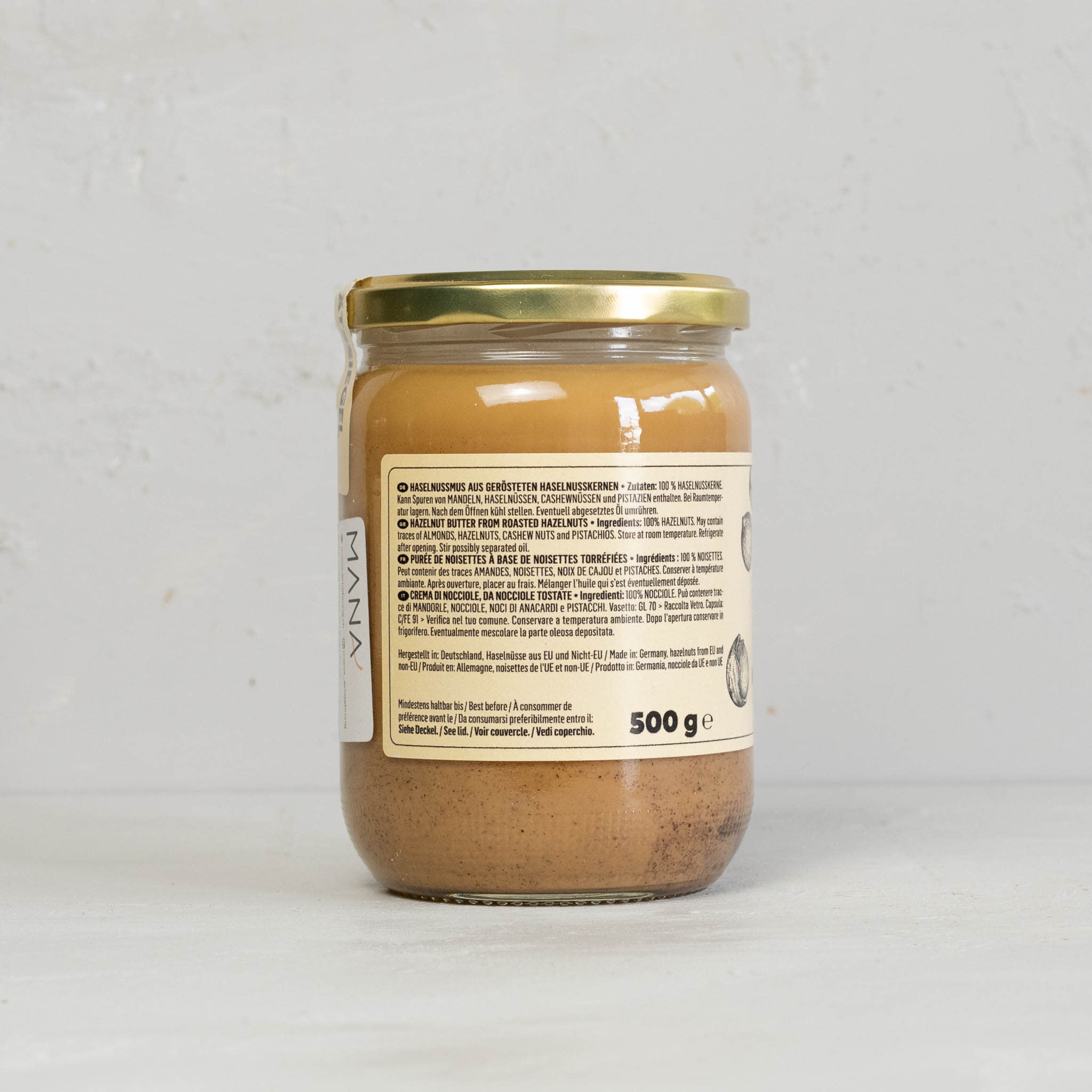 Haselnussmus im Glas