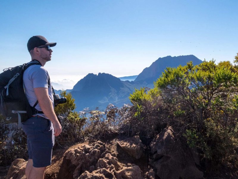 Randonnée au Maïdo sur les remparts de Mafate, La Réunion, panorama des îlets