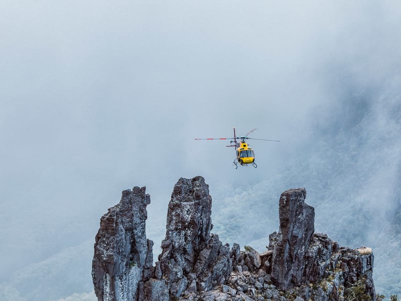 Vol en hélicoptère cascades et bassins de La Réunion avec repas encadré par le prestataire, La Réunion